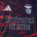 Camisola Águia x Vhils Benfica – 4º Equipamento 2026/27 🦅🔥
