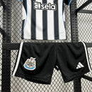 Conjunto Infantil New Castle 2025/26 - Home