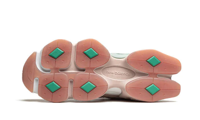 NEW BALANCE 9060 JOE FRESHGOODS PINK