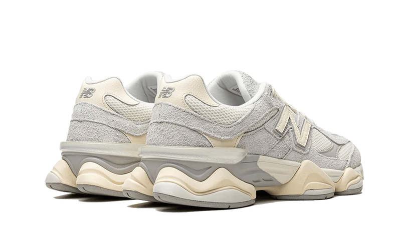 NEW BALANCE 9060 QUARTZ GREY