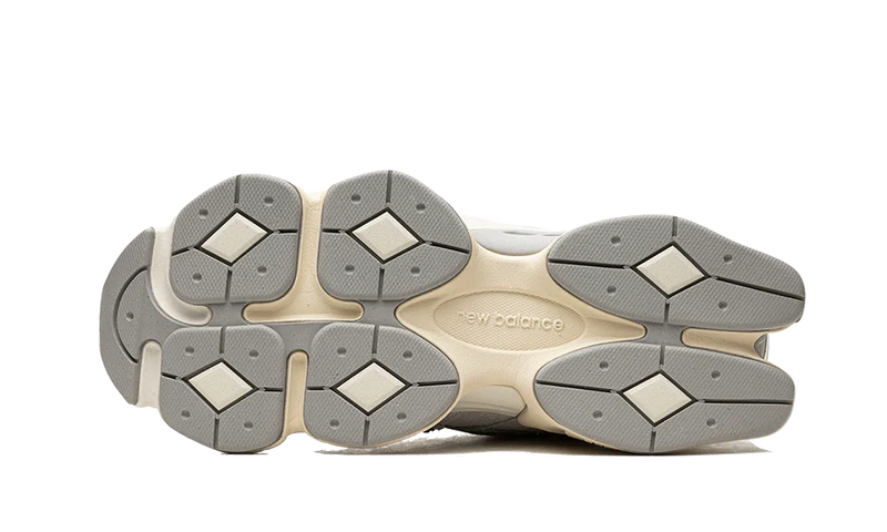NEW BALANCE 9060 QUARTZ GREY