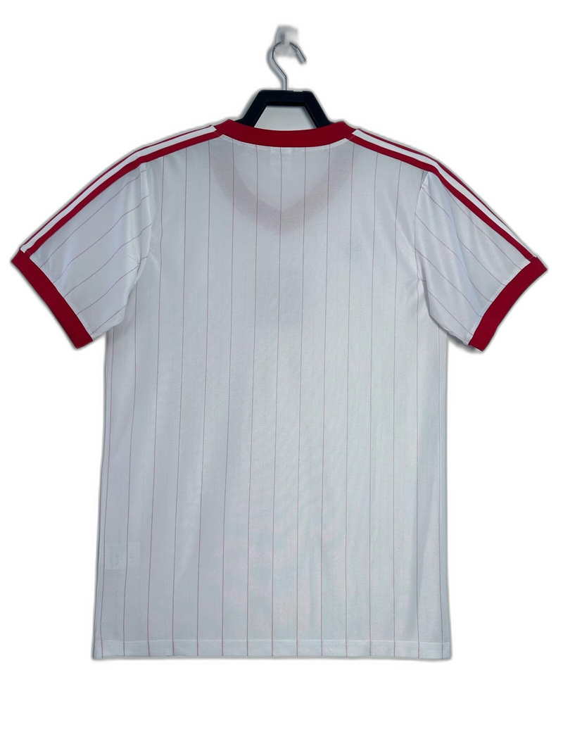 Camisola Polônia 1982 I Home - Versão Retrô
